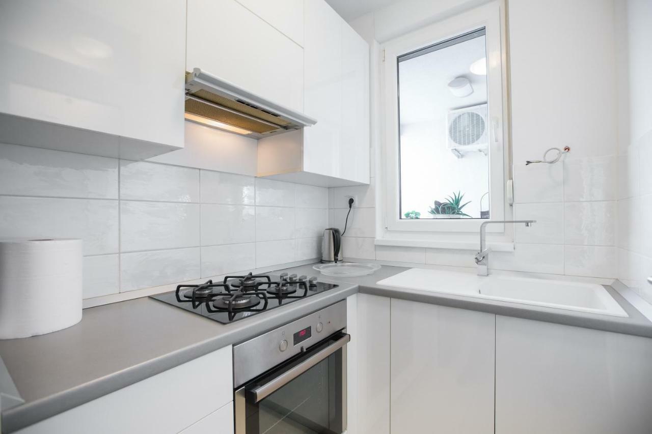 Cozy & Modern Studio With Balcony Zágráb Kültér fotó