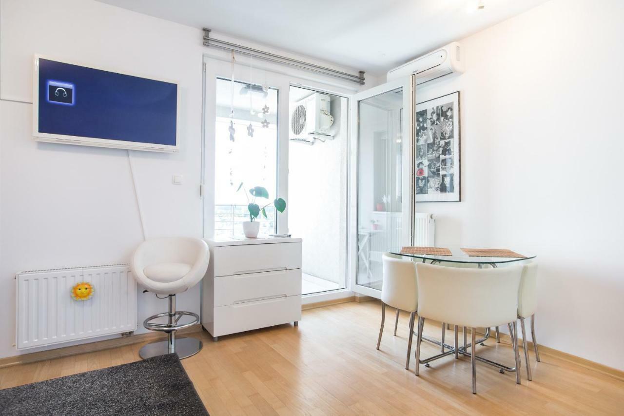 Cozy & Modern Studio With Balcony Zágráb Kültér fotó